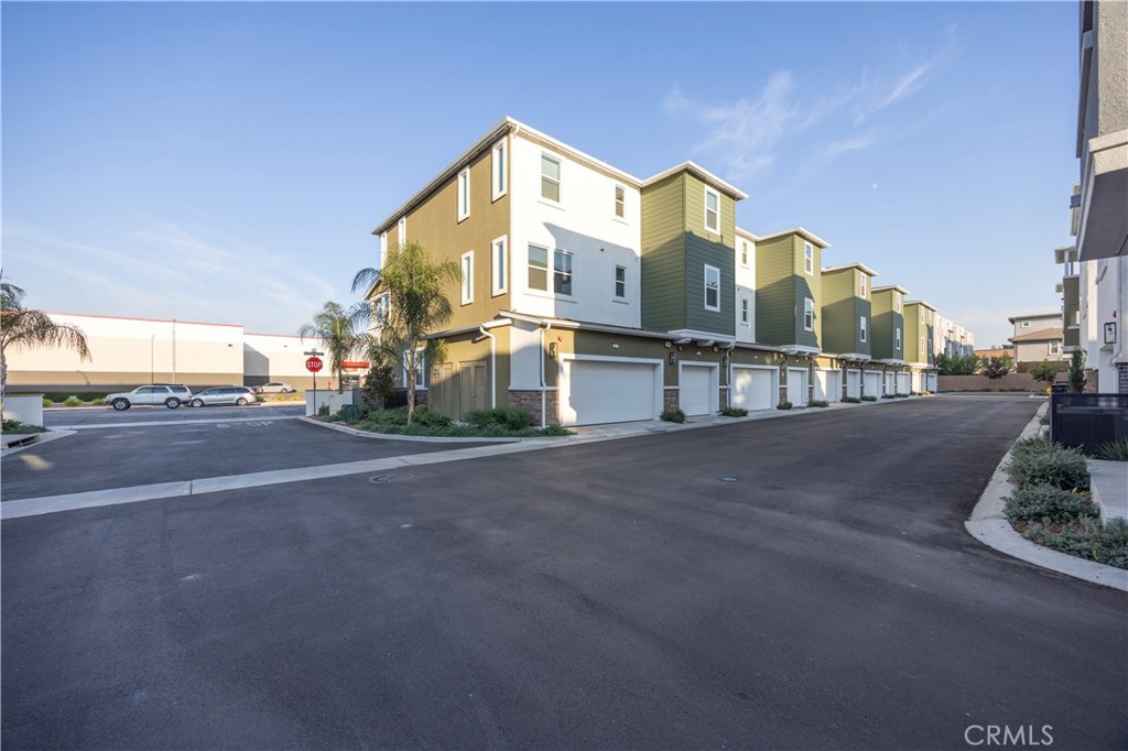 1626 W Cameron Avenue