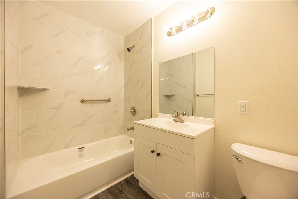 321 S Occidental Boulevard 212