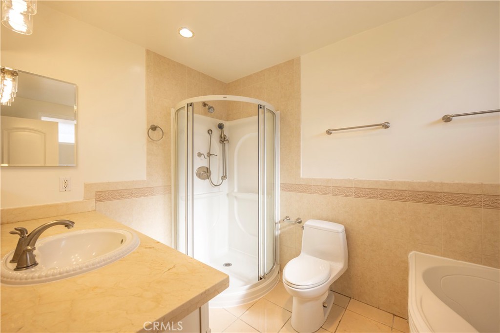 1248 E Greenville Drive