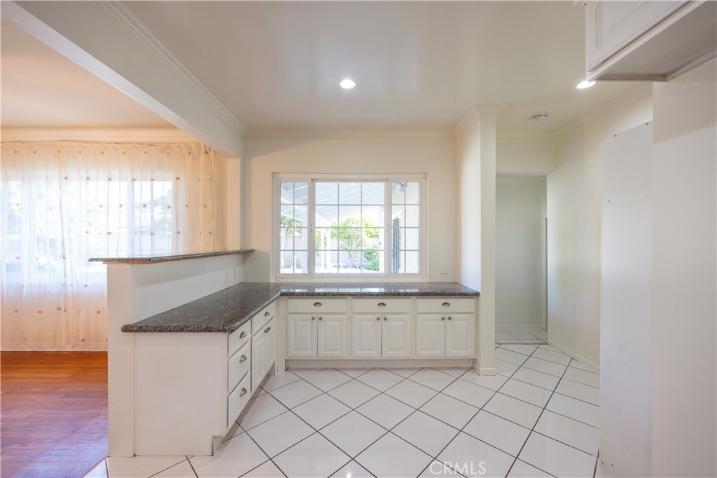 1248 E Greenville Drive