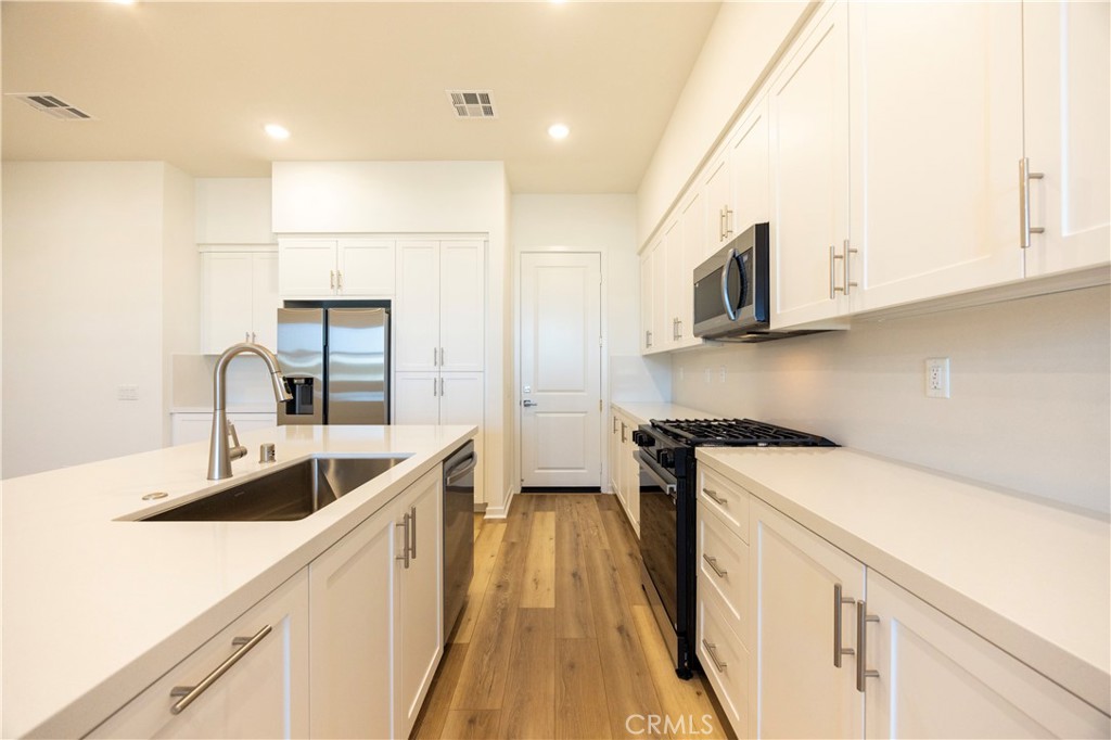 22007 FLORENCE CIRCLE