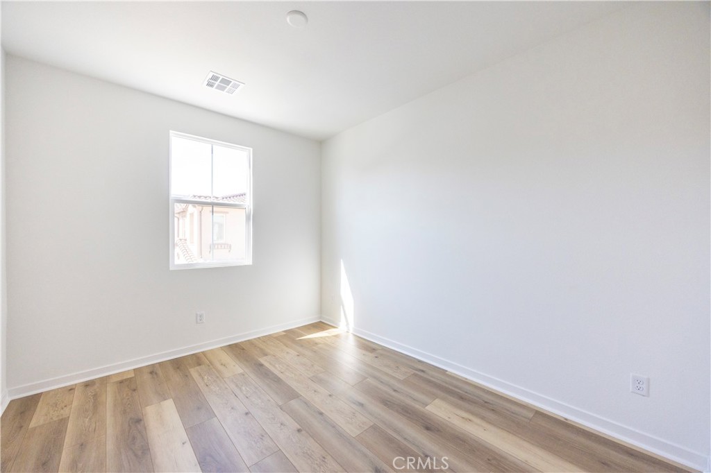 22007 FLORENCE CIRCLE