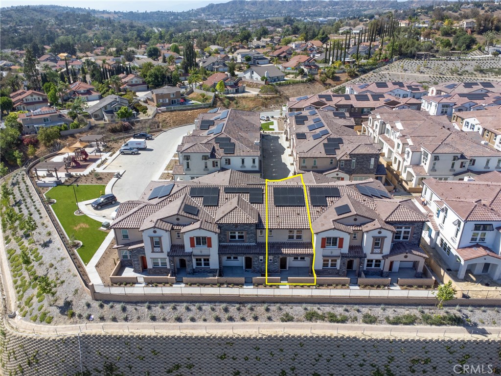22007 FLORENCE CIRCLE