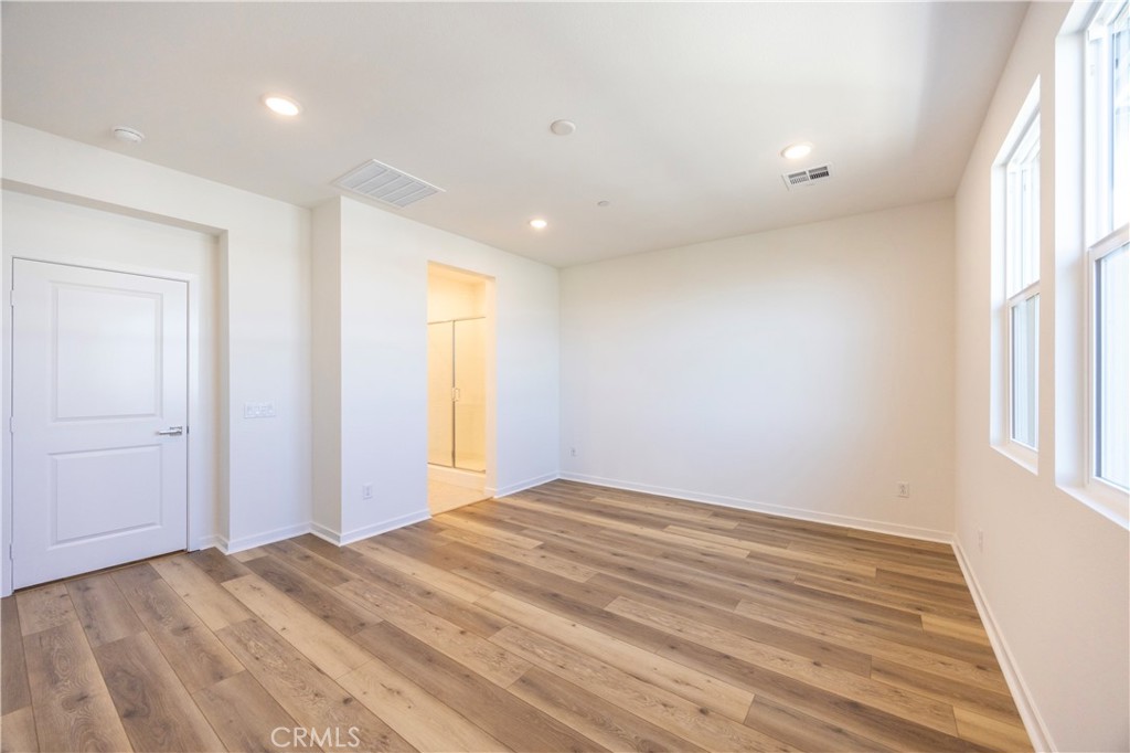 22007 FLORENCE CIRCLE