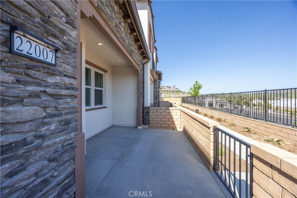 22007 FLORENCE CIRCLE