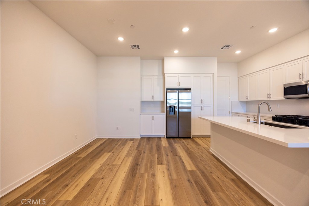 22007 FLORENCE CIRCLE