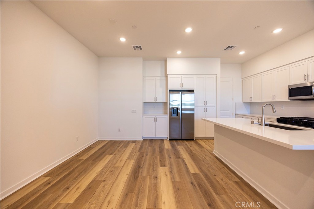 22007 FLORENCE CIRCLE