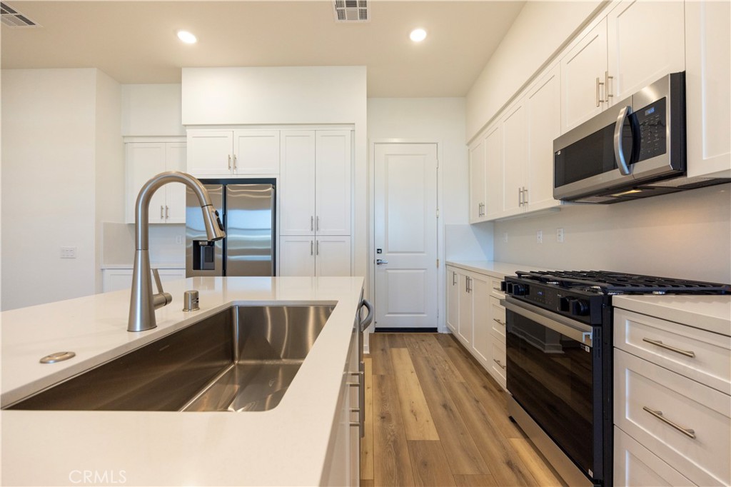 22007 FLORENCE CIRCLE