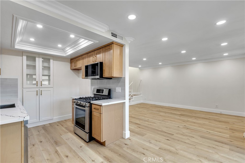 1425 Forest Glen Drive 159