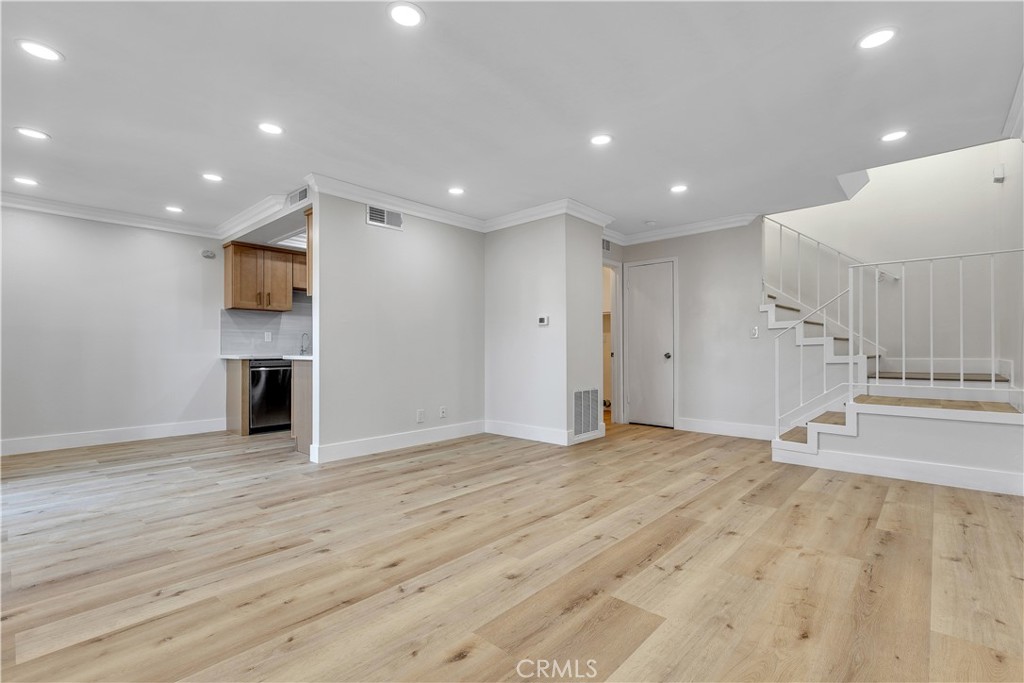 1425 Forest Glen Drive 159