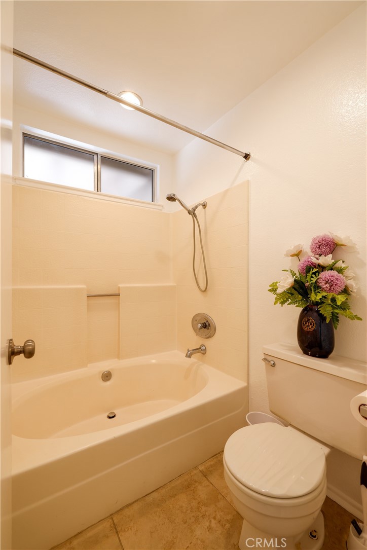 183 N Torn Ranch Road