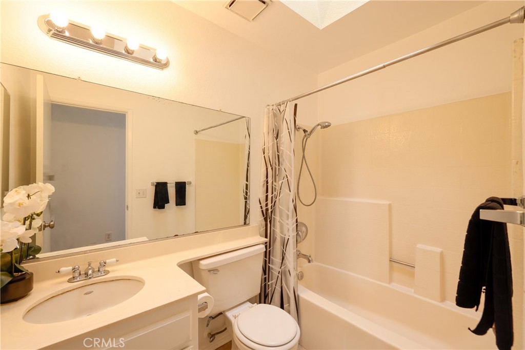 183 N Torn Ranch Road