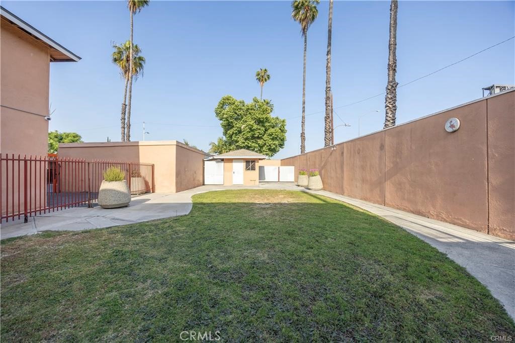 115 N Walnuthaven Drive 5