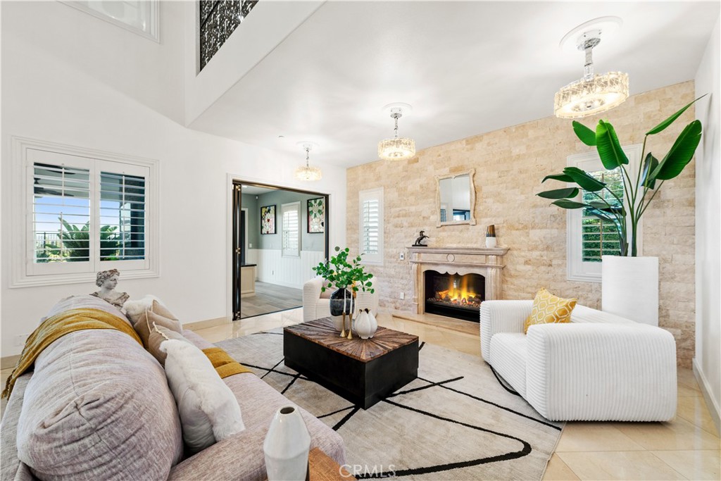 4090 Naples Court