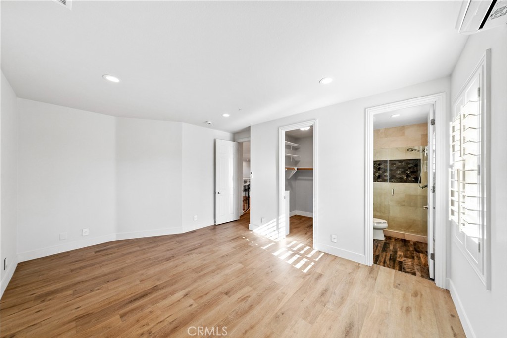 4090 Naples Court