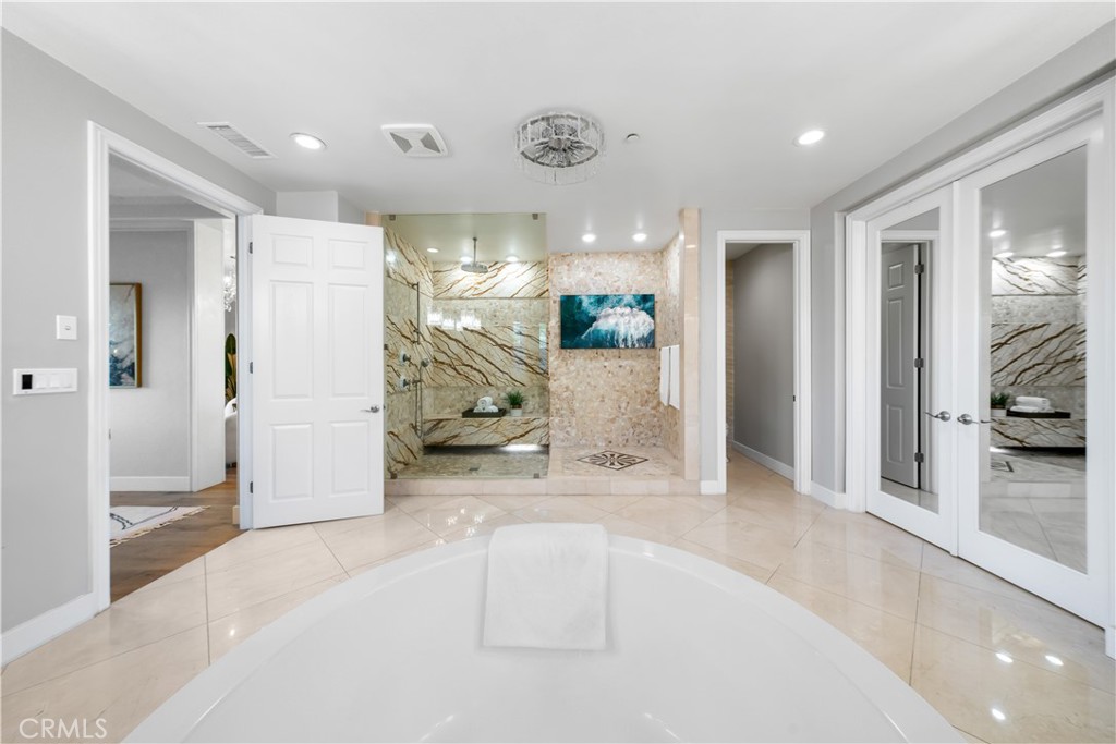 4090 Naples Court