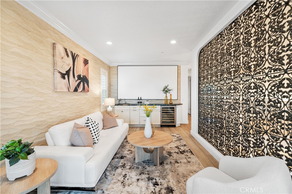 4090 Naples Court