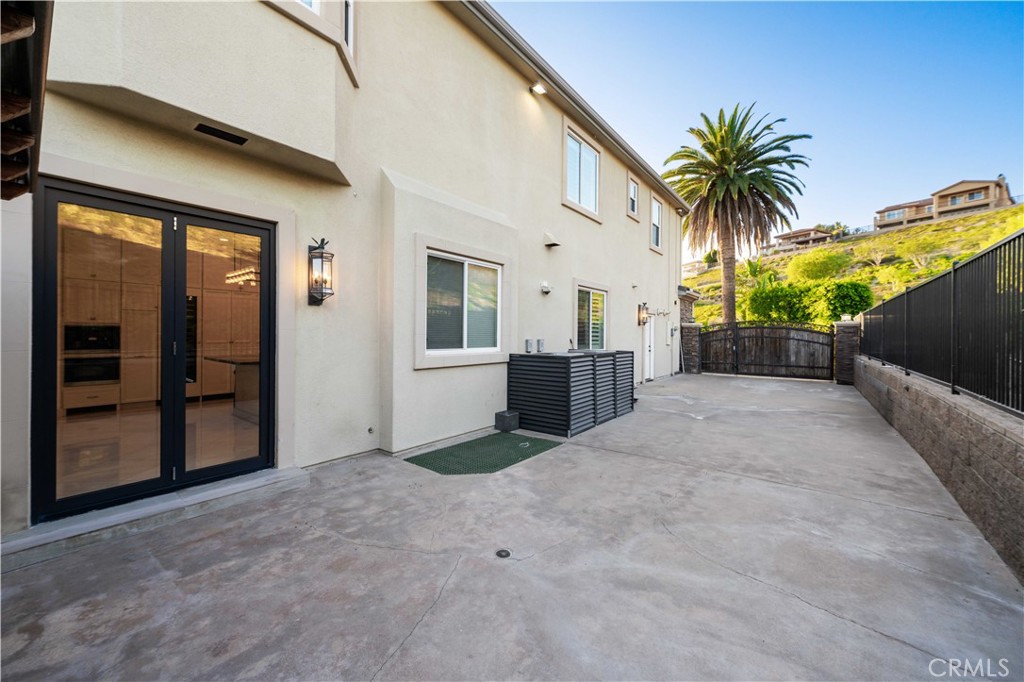 4090 Naples Court
