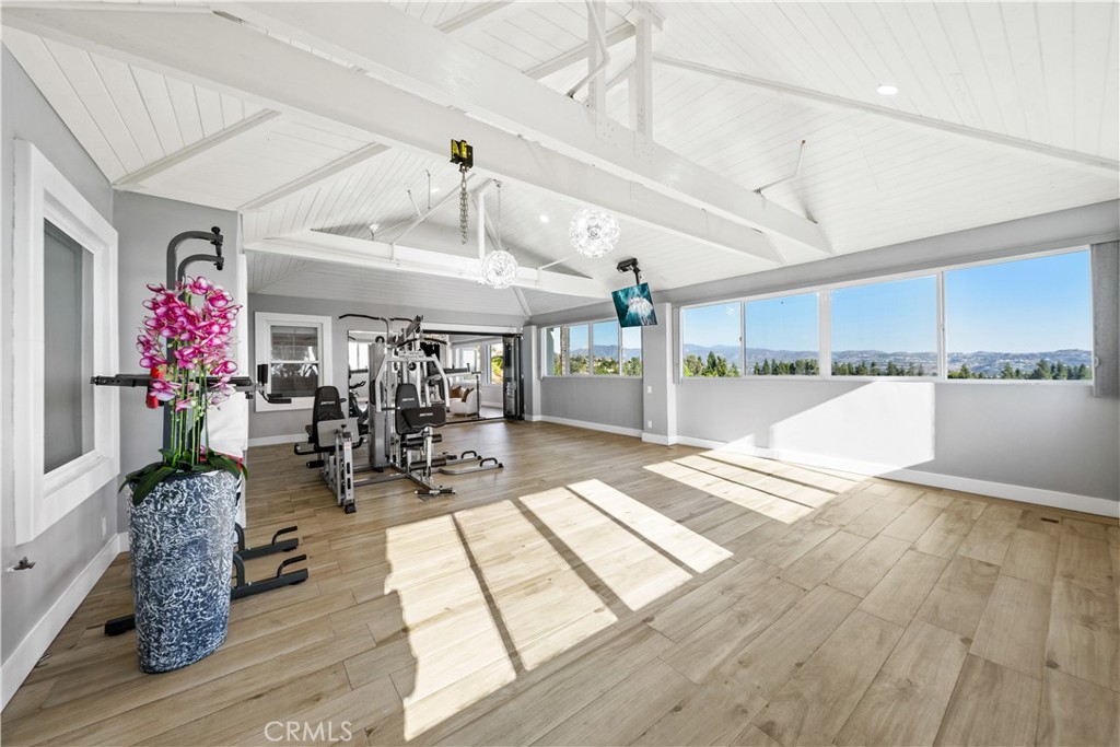 4090 Naples Court