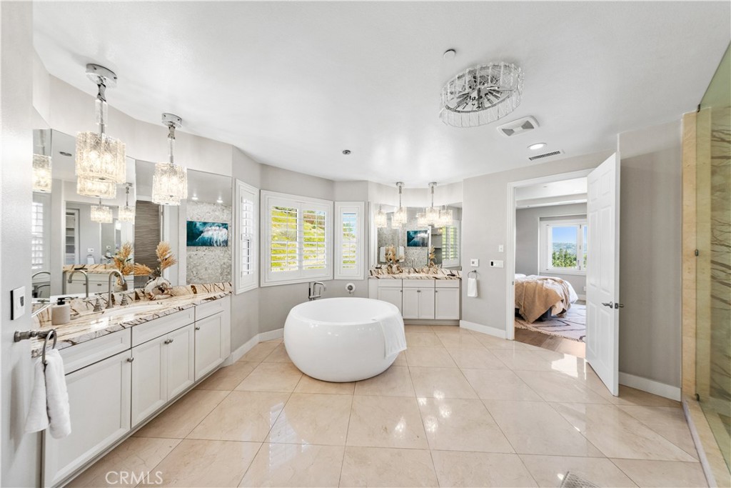 4090 Naples Court