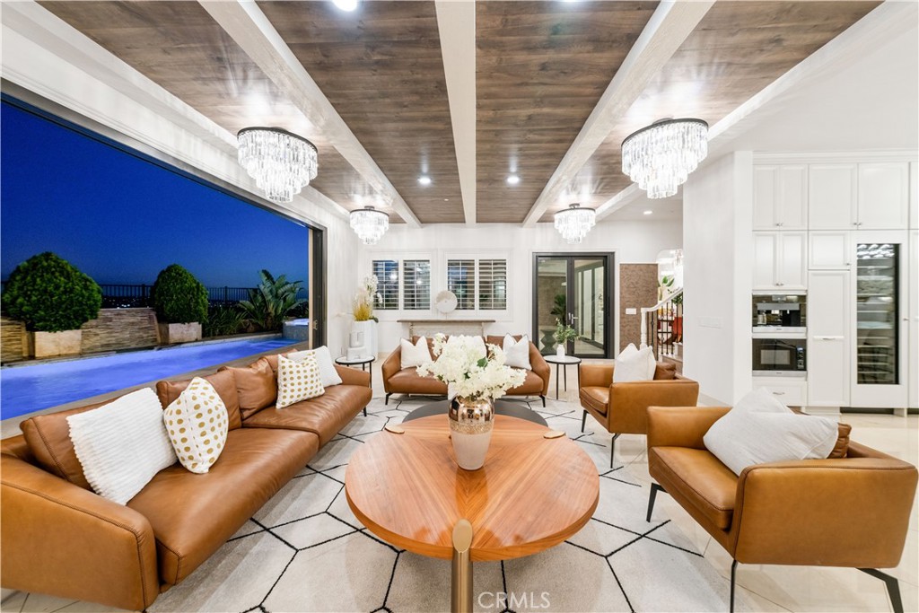 4090 Naples Court