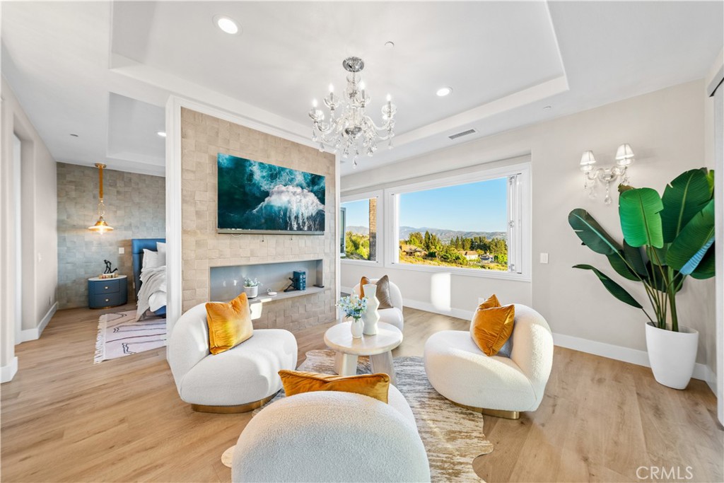 4090 Naples Court