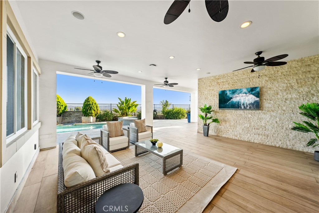 4090 Naples Court