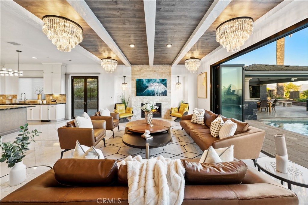 4090 Naples Court