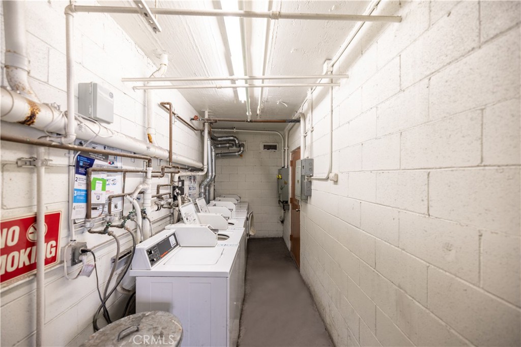 321 S Occidental Boulevard 106