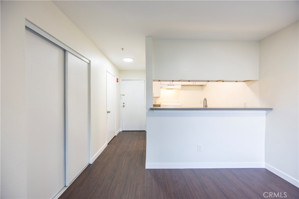 321 S Occidental Boulevard 106