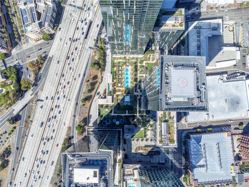 877 Francisco Street 1622