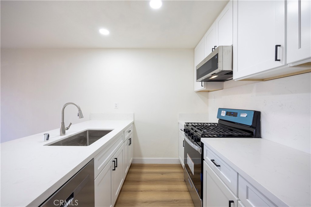 115 N Walnuthaven Drive 1