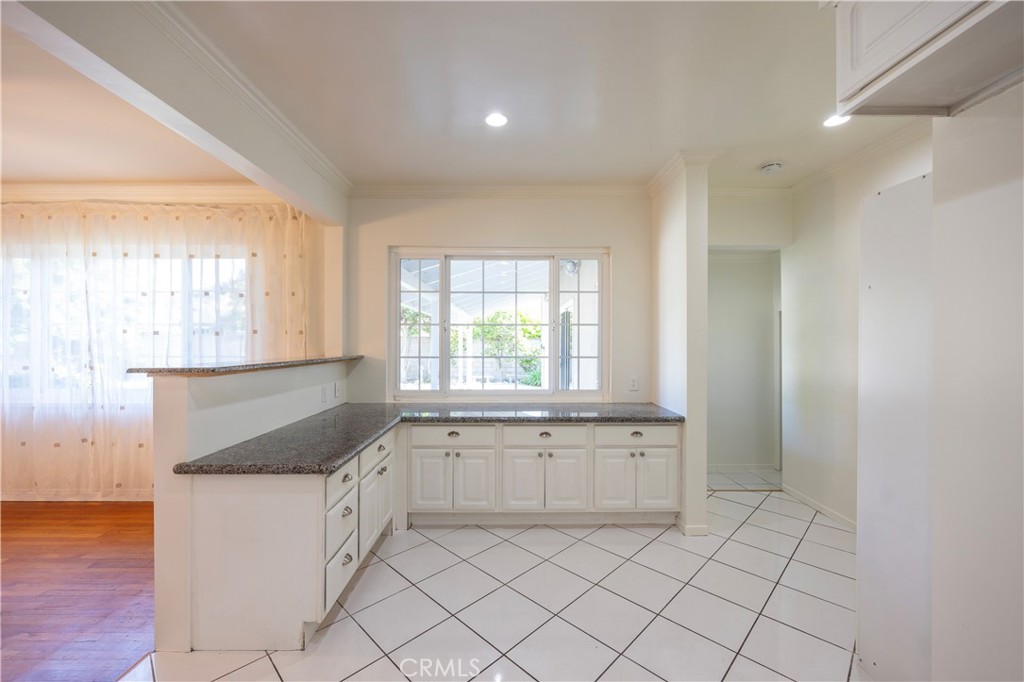 1248 E Greenville Drive
