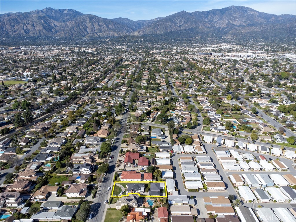 2558 A S 10th Avenue