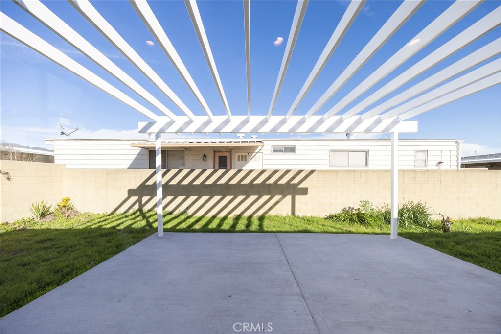 2558 A S 10th Avenue