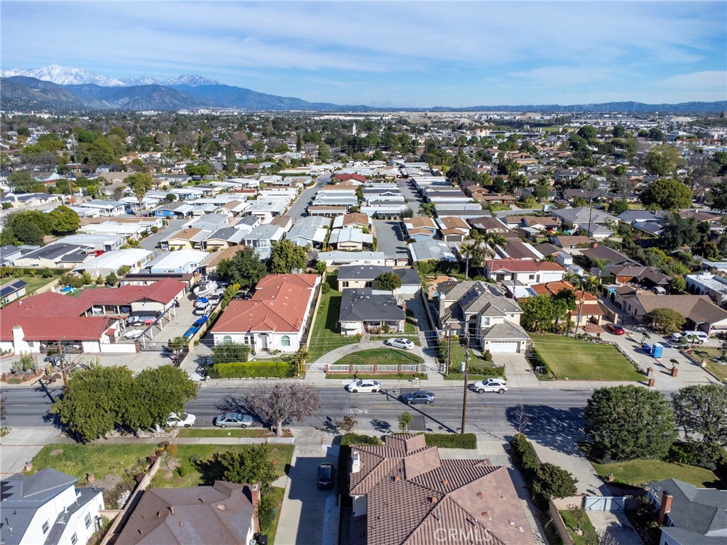 2558 A S 10th Avenue