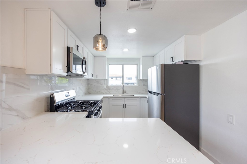 7024 Rosemead Boulevard A