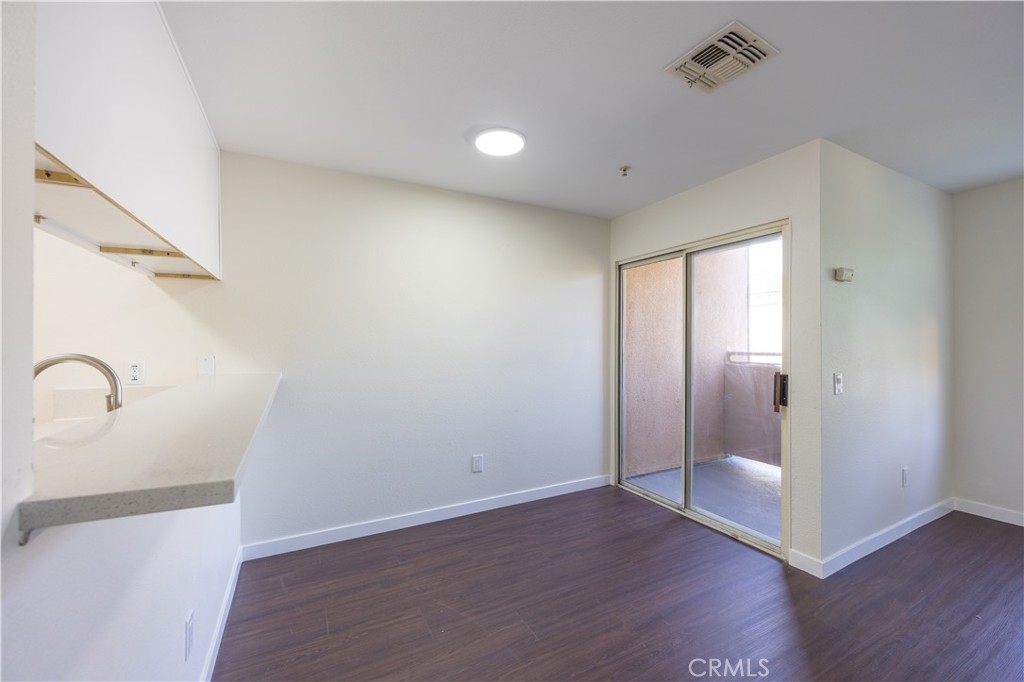 321 S Occidental Boulevard 104