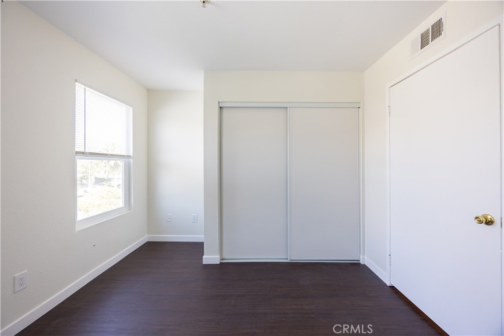 321 S Occidental Boulevard 104
