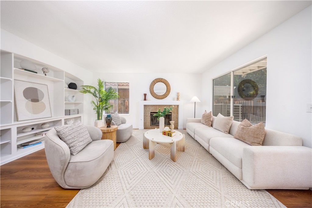 2112 Mammoth