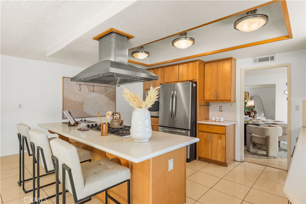 2145 Indian Creek