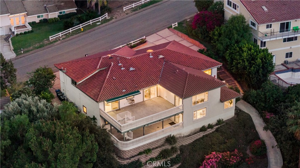 2145 Indian Creek