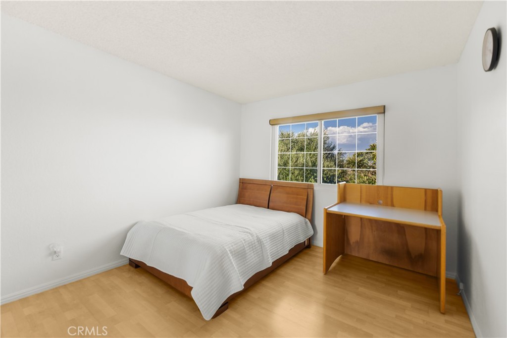2145 Indian Creek
