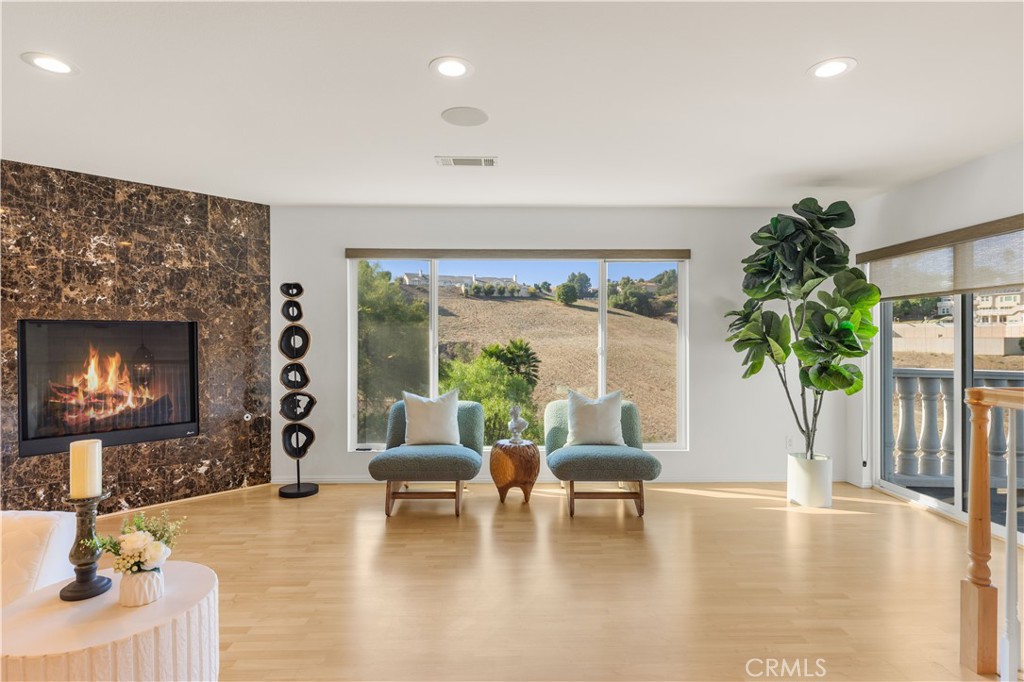 2145 Indian Creek