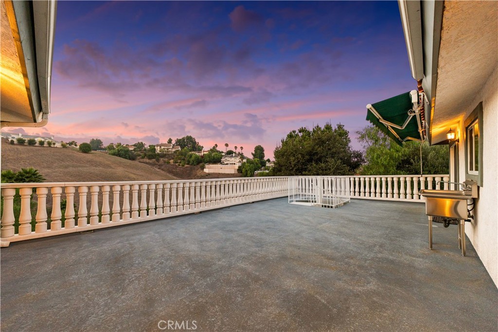 2145 Indian Creek