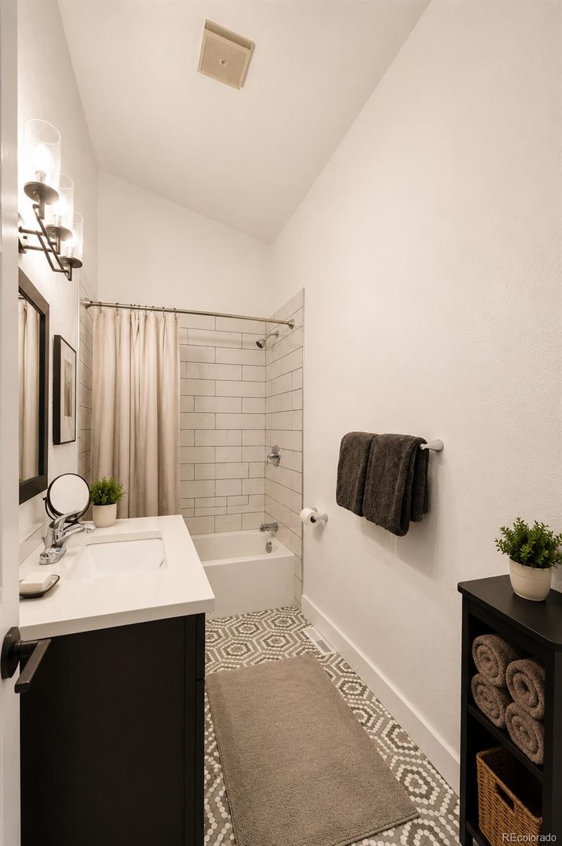 8060 Niwot Road Unit: 26