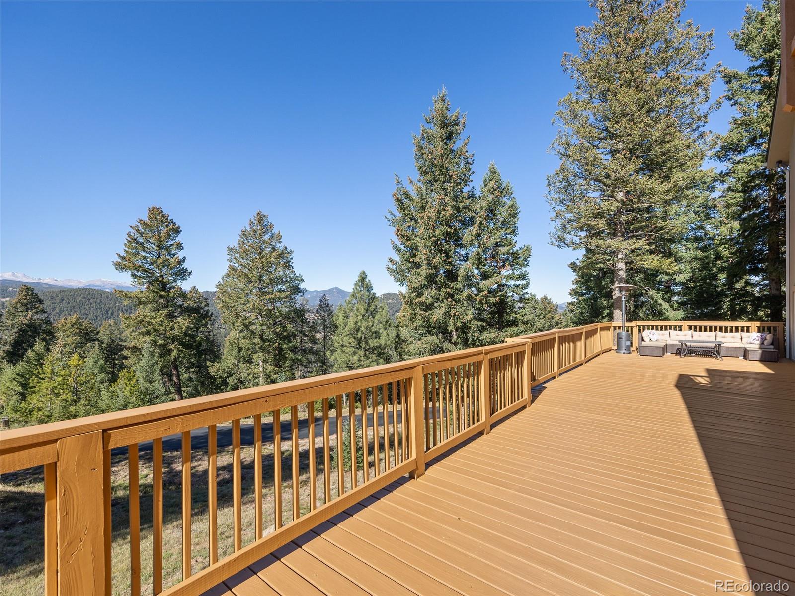 6913 Granite Crag Circle