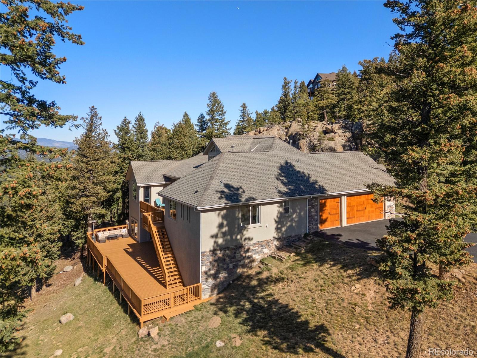6913 Granite Crag Circle