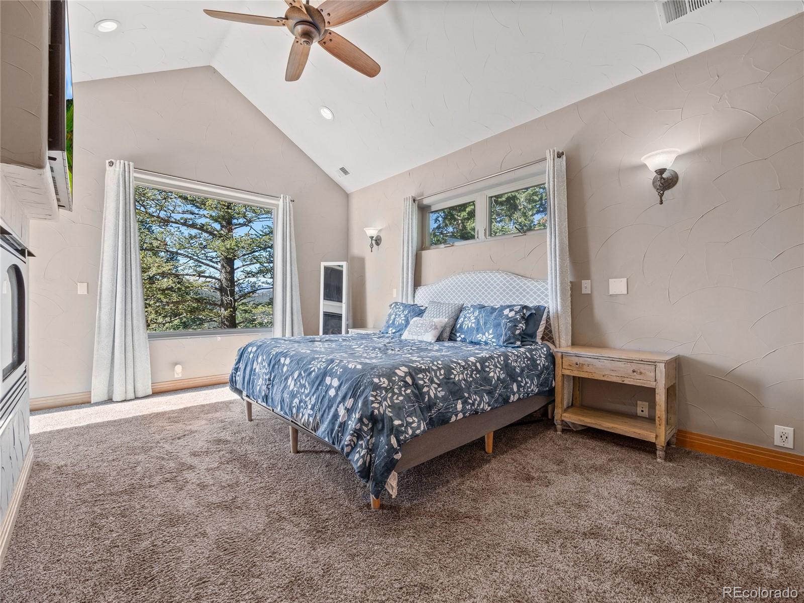 6913 Granite Crag Circle