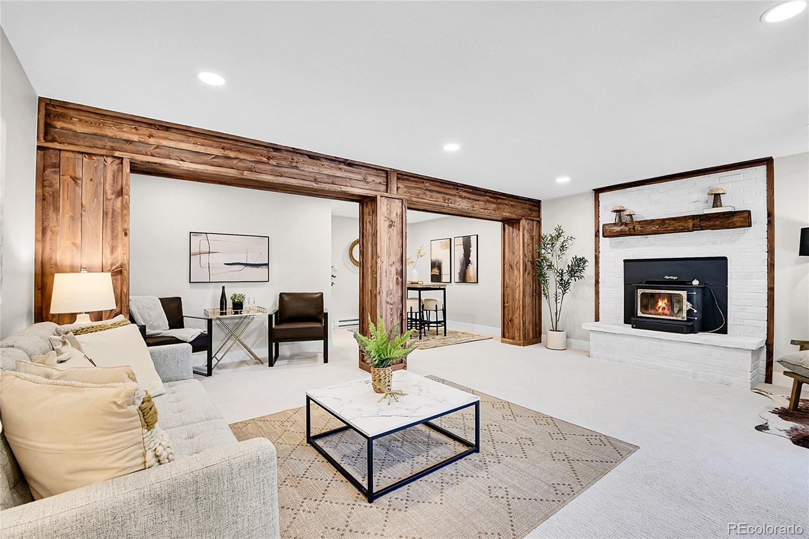 1189 Lodgepole Drive